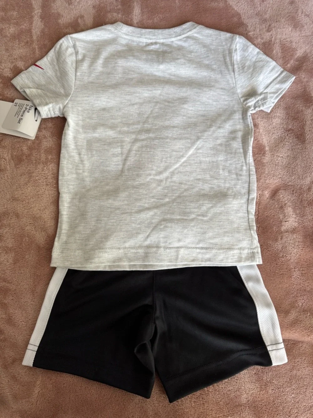 NWT BUNDLE OF 4 Nike Toddler Boys’ Two-Piece Shorts and T-Shirt Sets, Size 3T - Picture 9 of 13